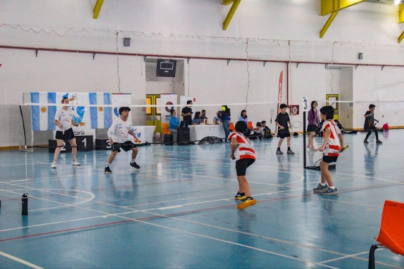 SE DISPUTÓ EN TOLHUIN LA FINAL PROVINCIAL DE BÁDMINTON DE LOS JUEGOS FUEGUINOS