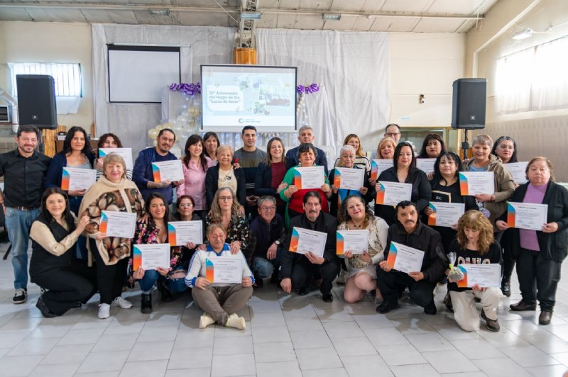 EL HOGAR DE DÍA «LAZOS DE AMOR» CELEBRÓ SUS 31 AÑOS DE ACOMPAÑAMIENTO A LAS PERSONAS MAYORES