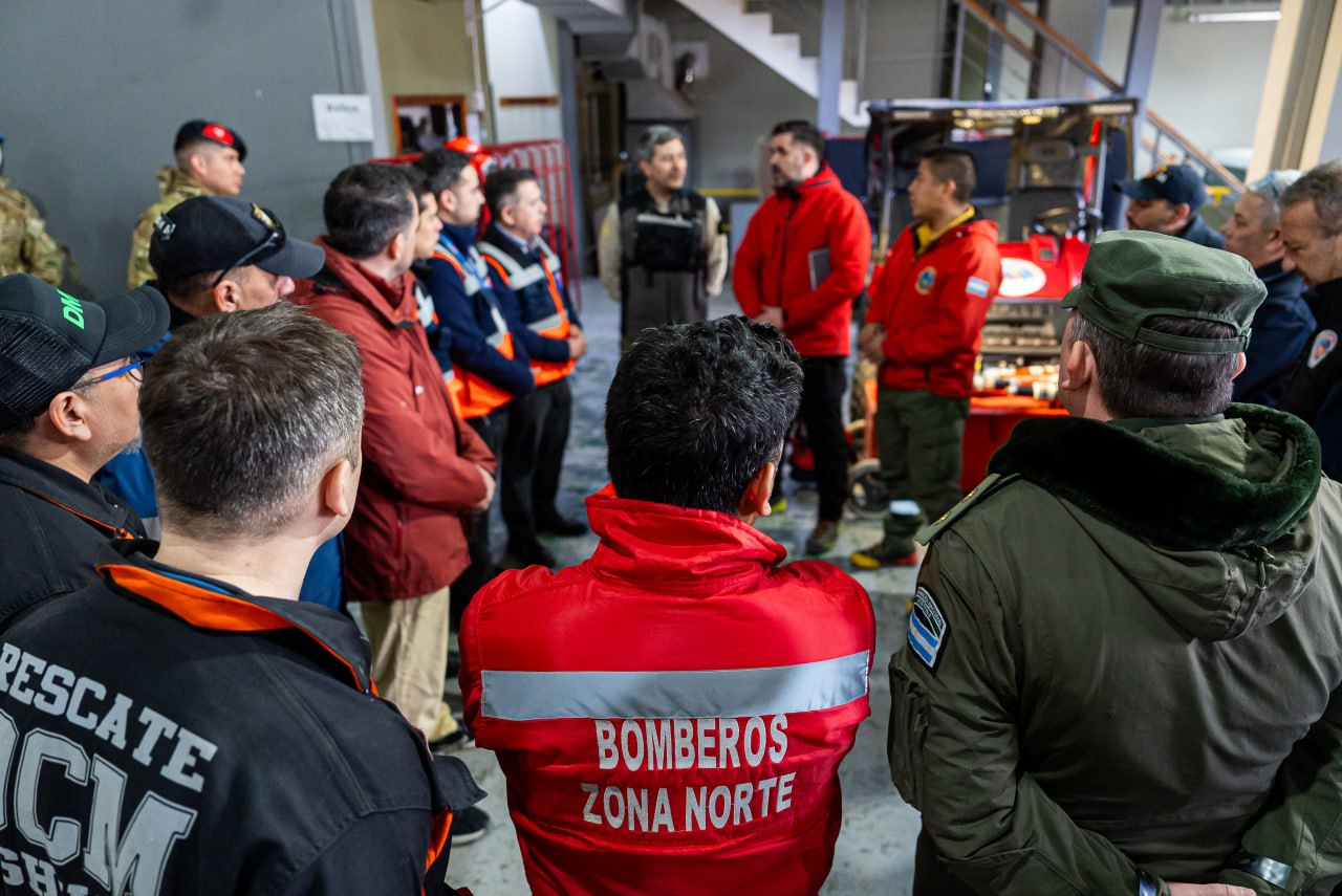 ZONA AUSTRAL RESILIENTE: TIERRA DEL FUEGO Y SENAPRED FORTALECEN EL TRABAJO CONJUNTO EN GESTIÓN DE RIESGOS