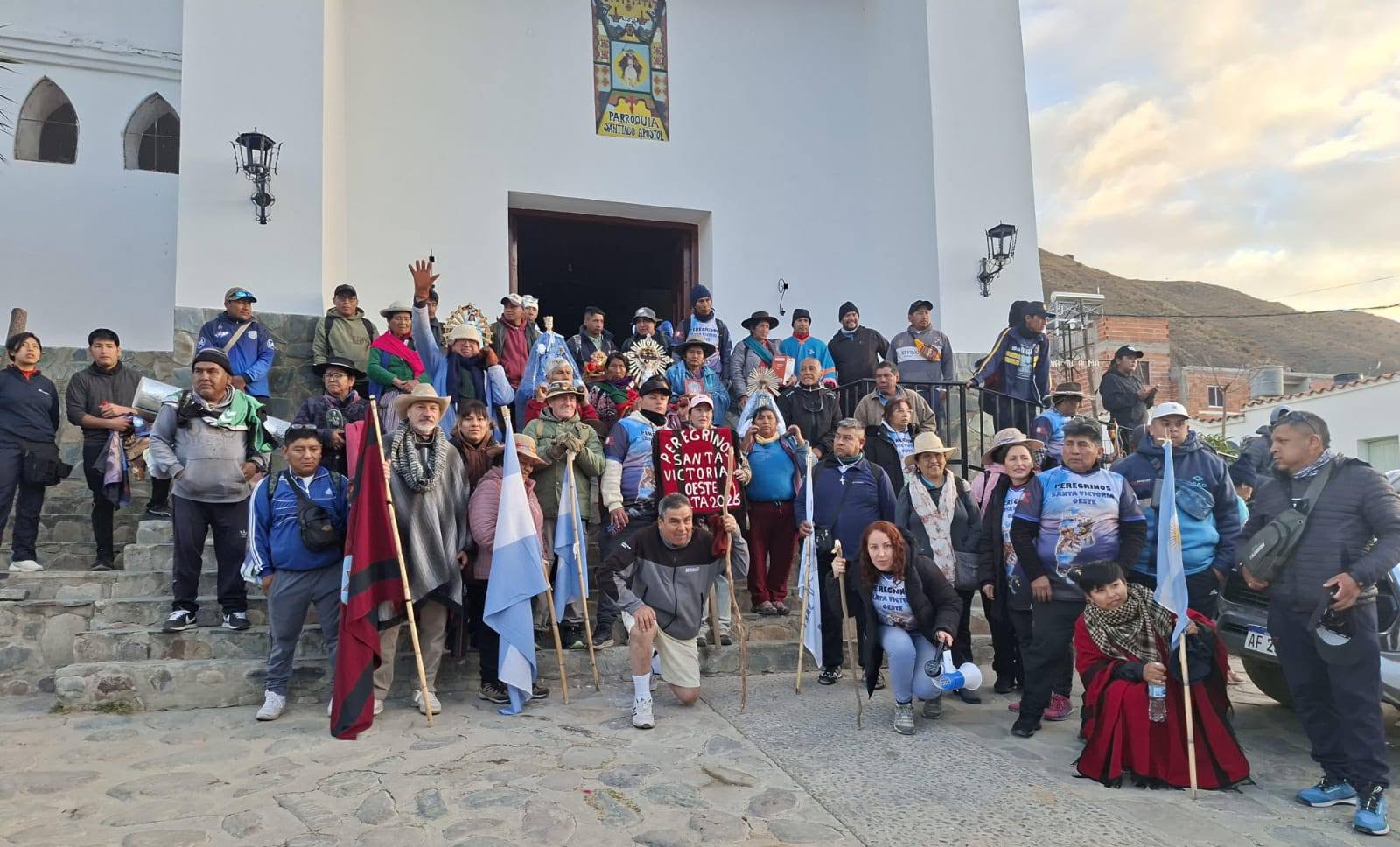 580 KILÓMETROS DE FE: COMENZÓ LA PEREGRINACIÓN DESDE SANTA VICTORIA OESTE