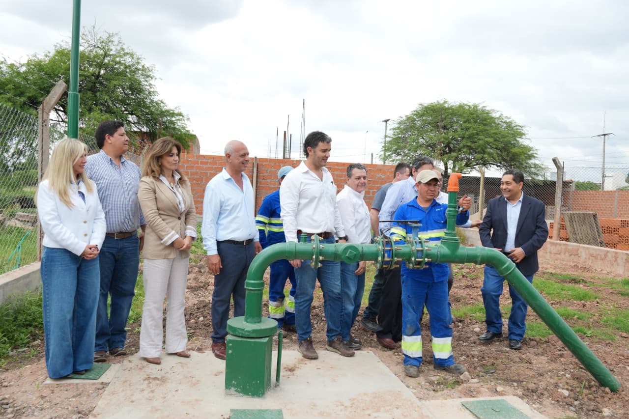 Las Lajitas: habilitaron dos obras de agua potable que beneficiarán a más de 3.000 vecinos