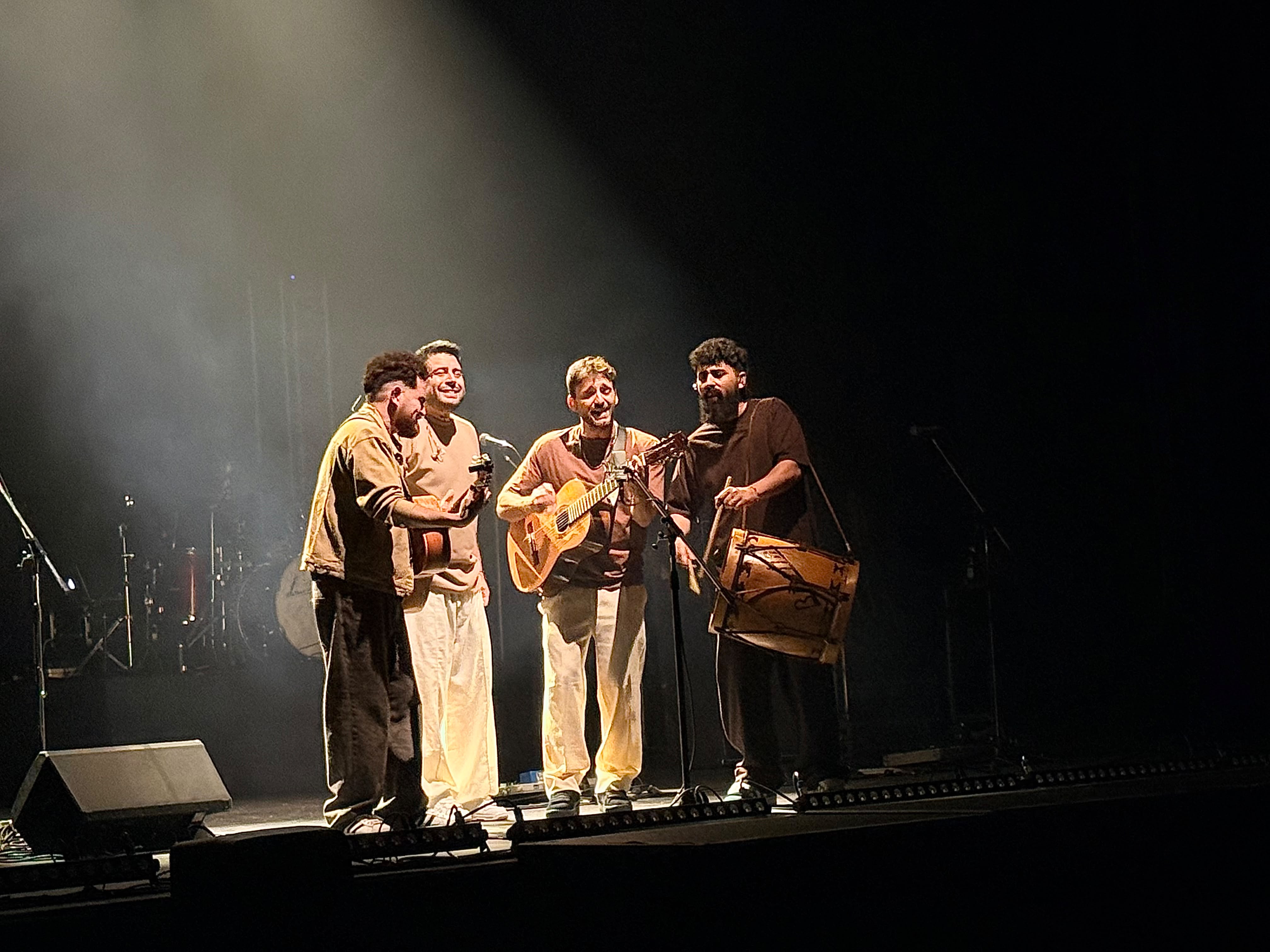 AHYRE volvió a casa: dos noches a sala llena y un reencuentro inolvidable con Salta
