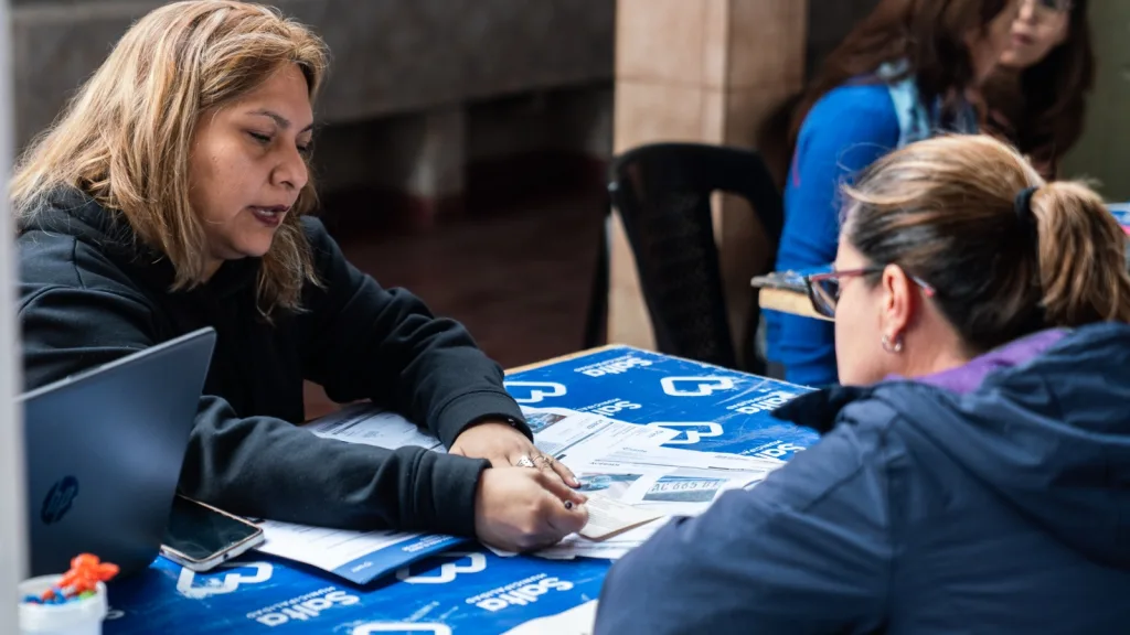 Trámites y servicios más cerca de casa: la Municipalidad estuvo en barrio El Milagro
