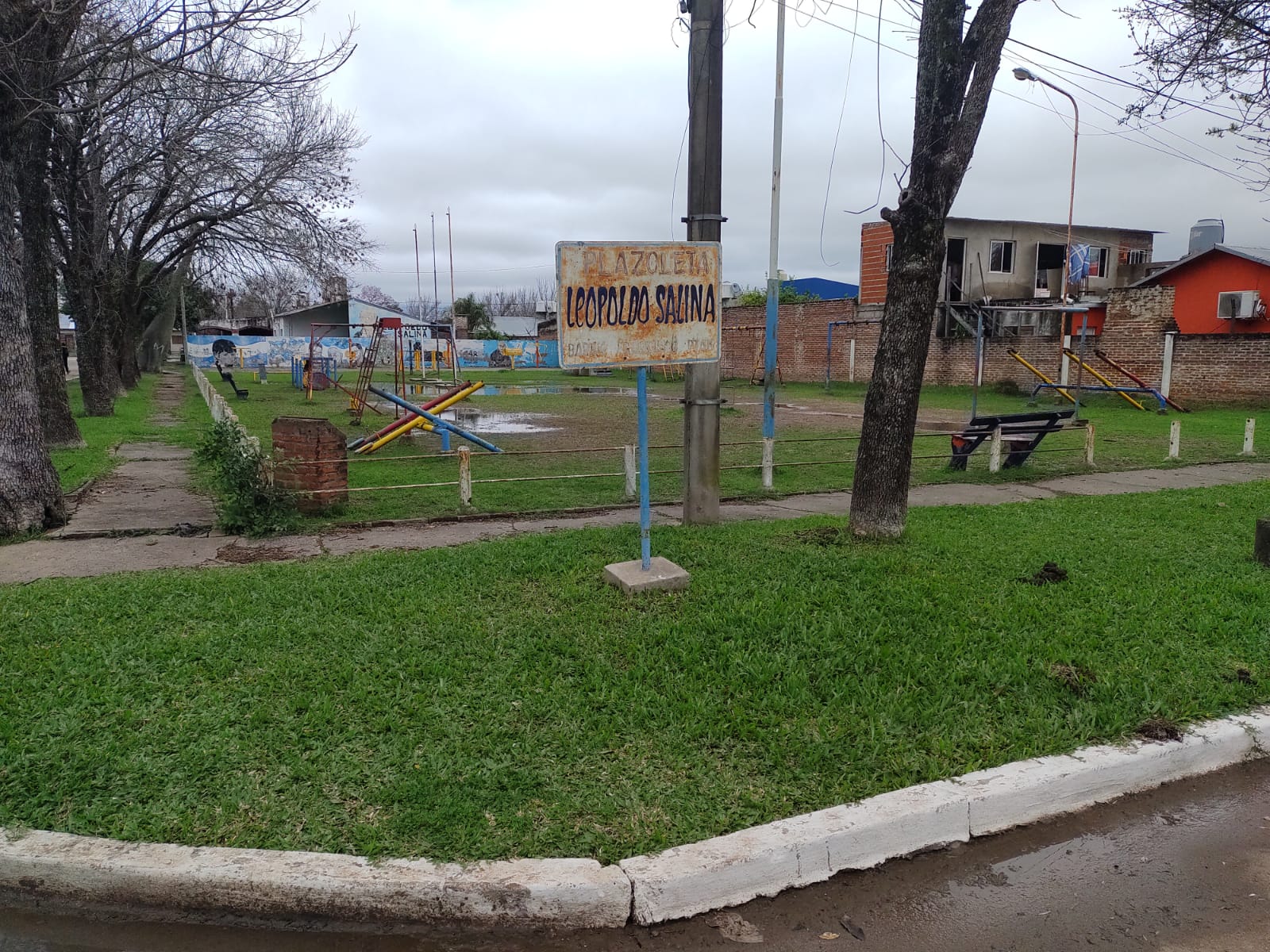 Plazoleta Leopoldo Salina: un espacio para los niños que quedó en el olvido