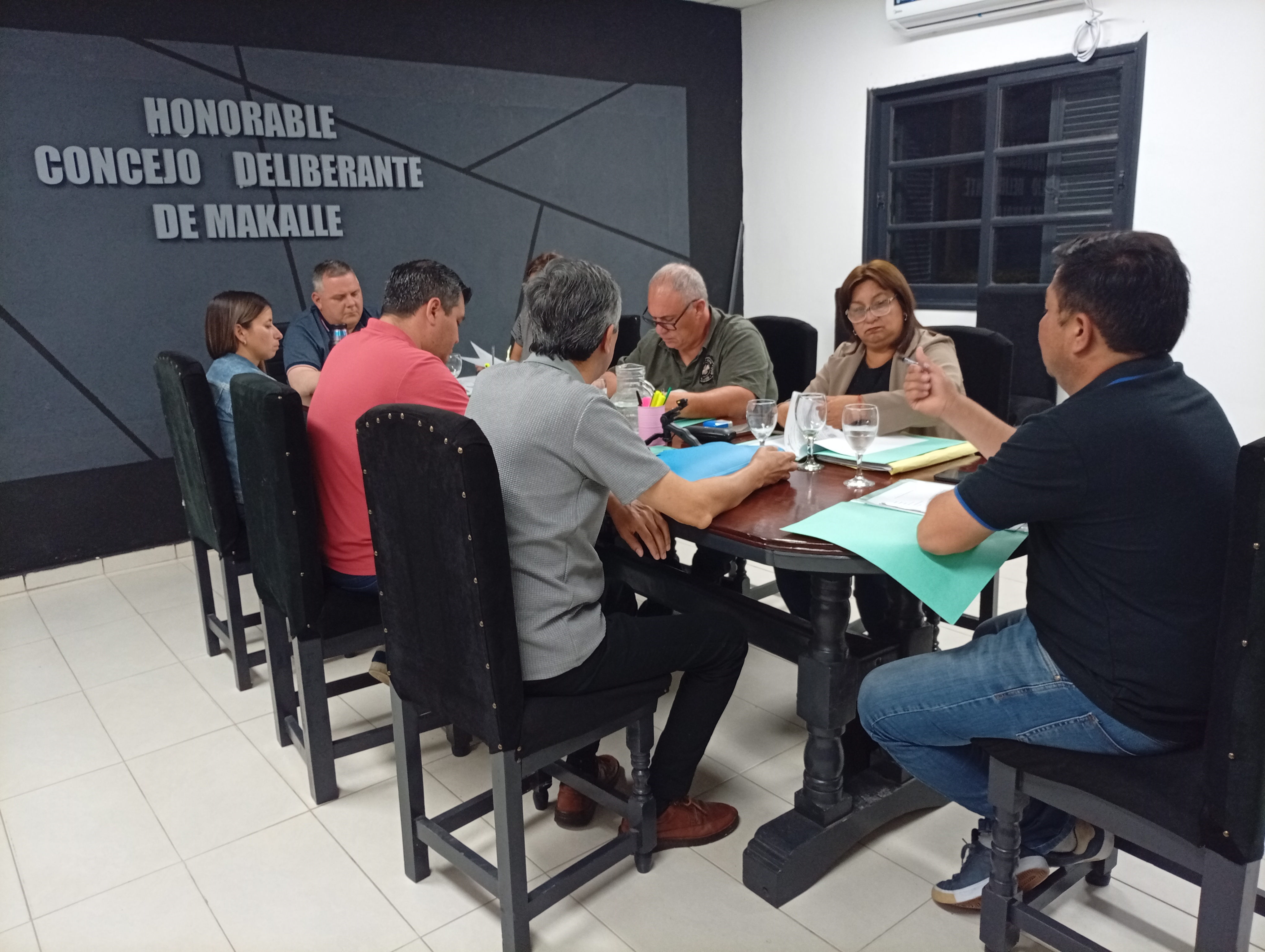 Sesión ordinaria del Concejo Deliberante de Makallé: salario municipal, obras habitacionales e incentivo al personal municipal