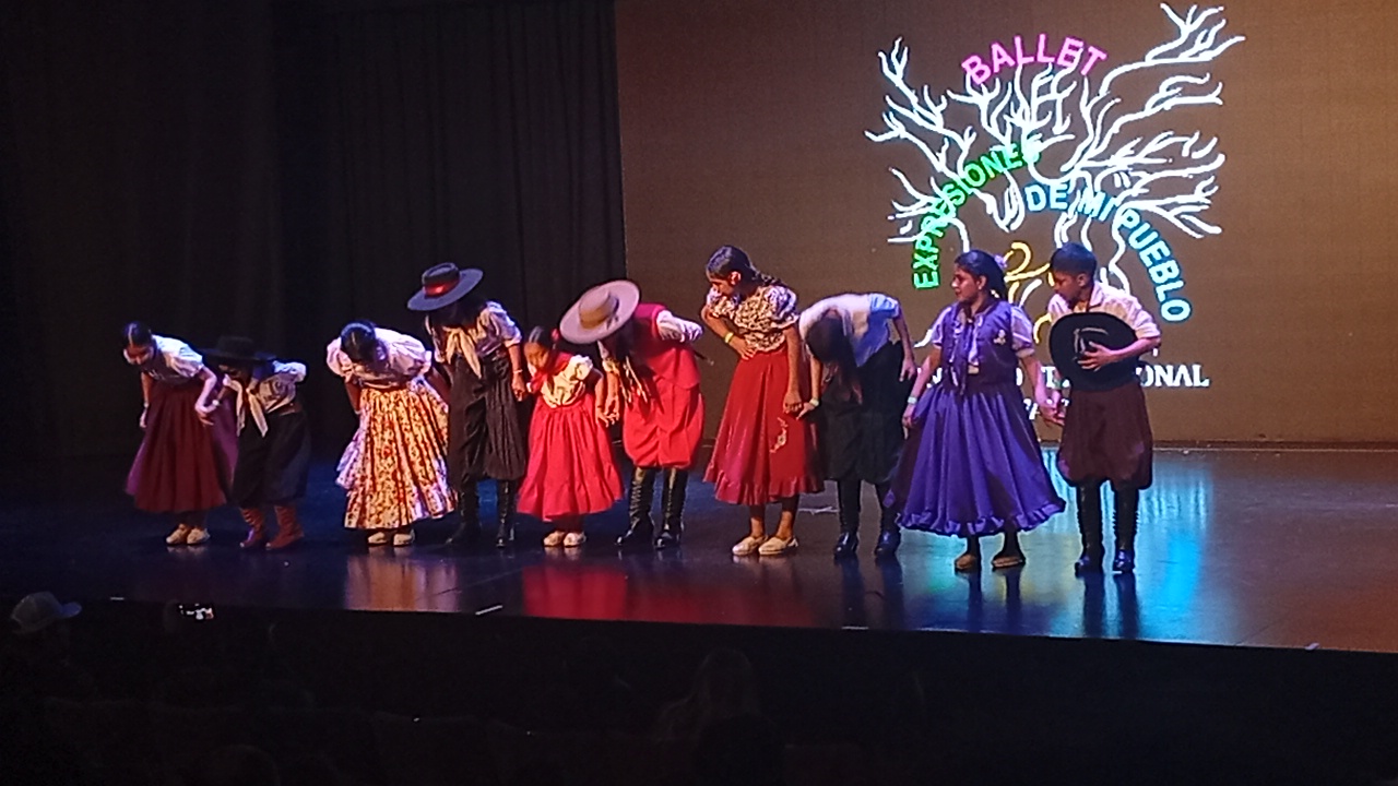Alma y Tradición llevó a Makallé a lo más alto en un certamen nacional de folclore en Córdoba