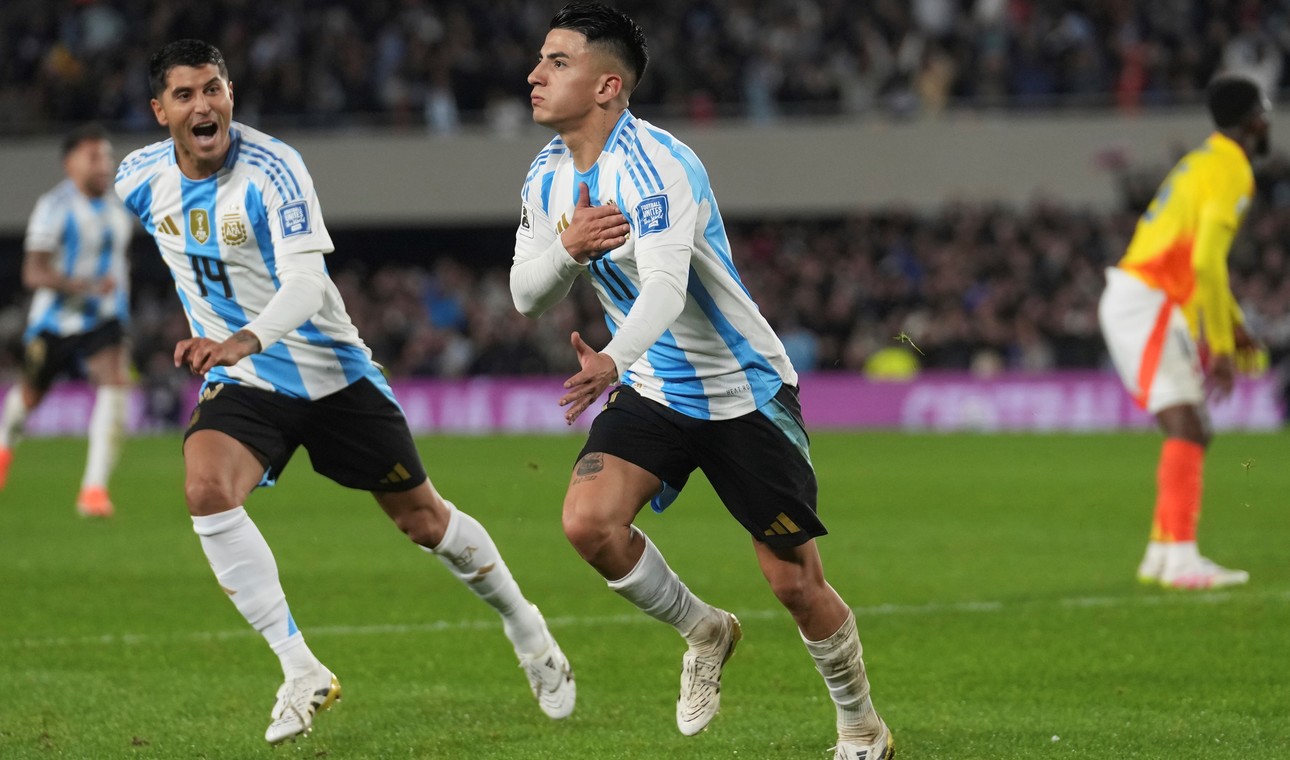 Thiago Almada y Francisco Ortega están muy cerca de arreglar con River