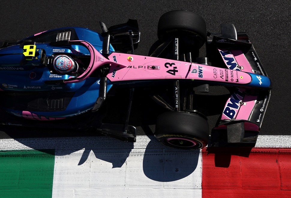 FP3: Buen 10º puesto de Colapinto con Russell arriba. A las 11 clasifican FP3: Buen 10º puesto de Colapinto con Russell arriba. A las 11 clasifican