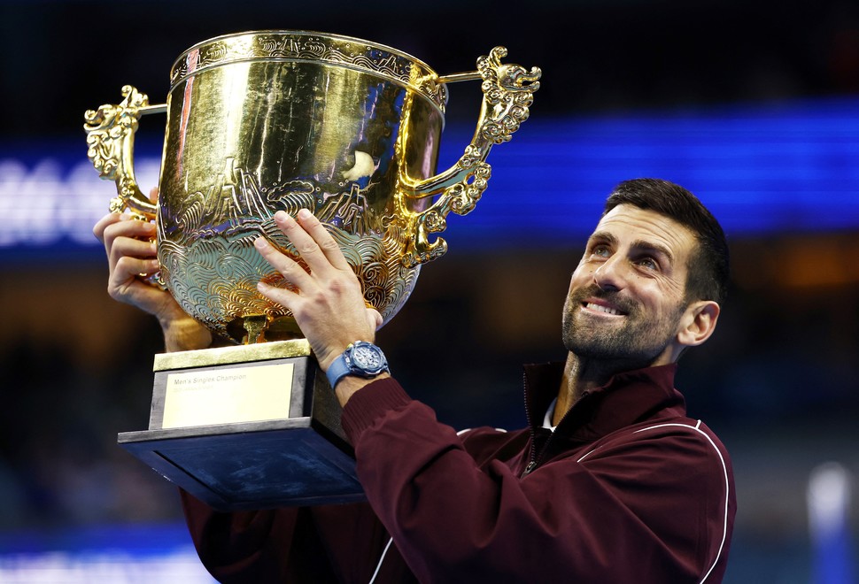 Djokovic fue campeón en Pekín. Alcaraz ganó Tokio. Sinner, adiós al 2026