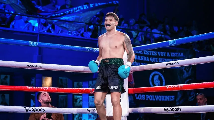 Kevin Gómez metió un impresionante KO y es Campeón Argentino Supermediano