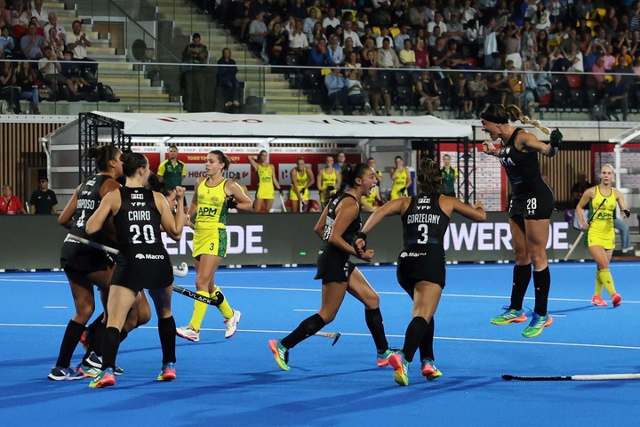 Rugieron las Leonas y jugarán la final con Holanda. Hoy, Leones-Alemania Rugieron las Leonas y jugarán la final con Holanda. Hoy, Leones-Alemania