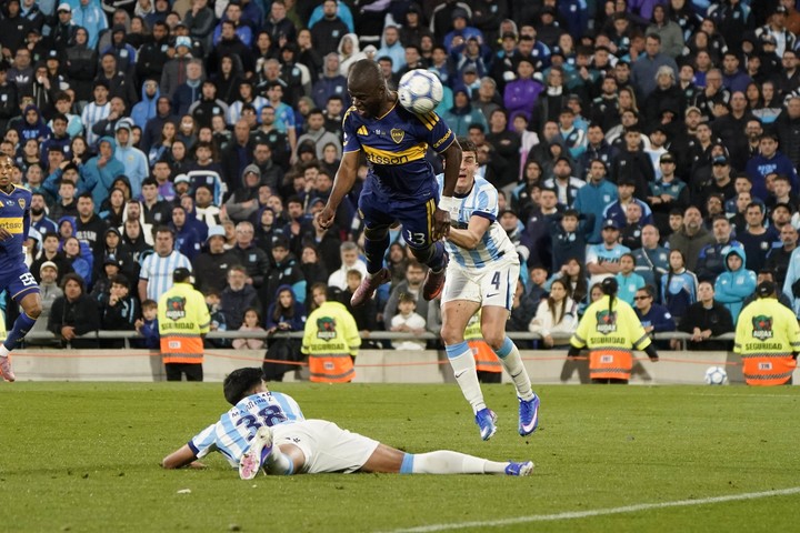 El hat trick de Valencia clasificó a Boca a la semi de la Copa Argentina El hat trick de Valencia clasificó a Boca a la semi de la Copa Argentina