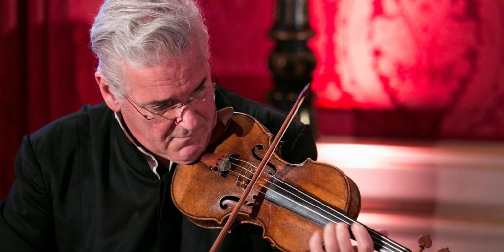 El notable violinista israelí Pinchas Zukerman se presenta hoy en el Colón El notable violinista israelí Pinchas Zukerman se presenta hoy en el Colón