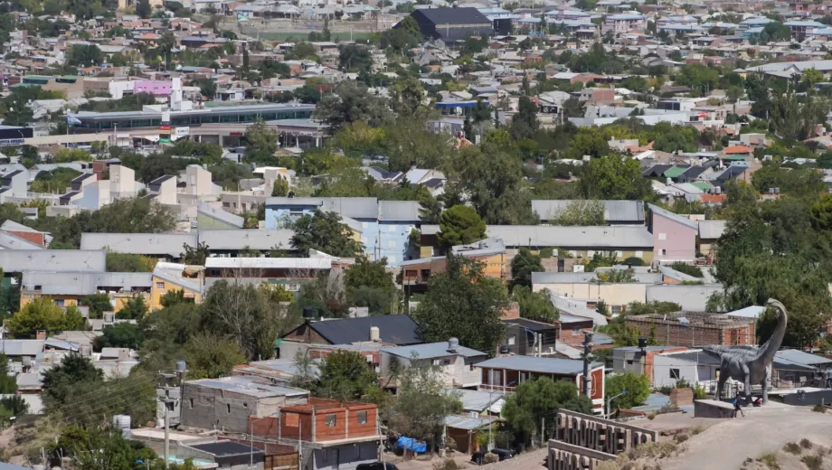 Melipal inicia una nueva etapa: entregan escrituras, avanzan las obras y proyectan más infraestructura