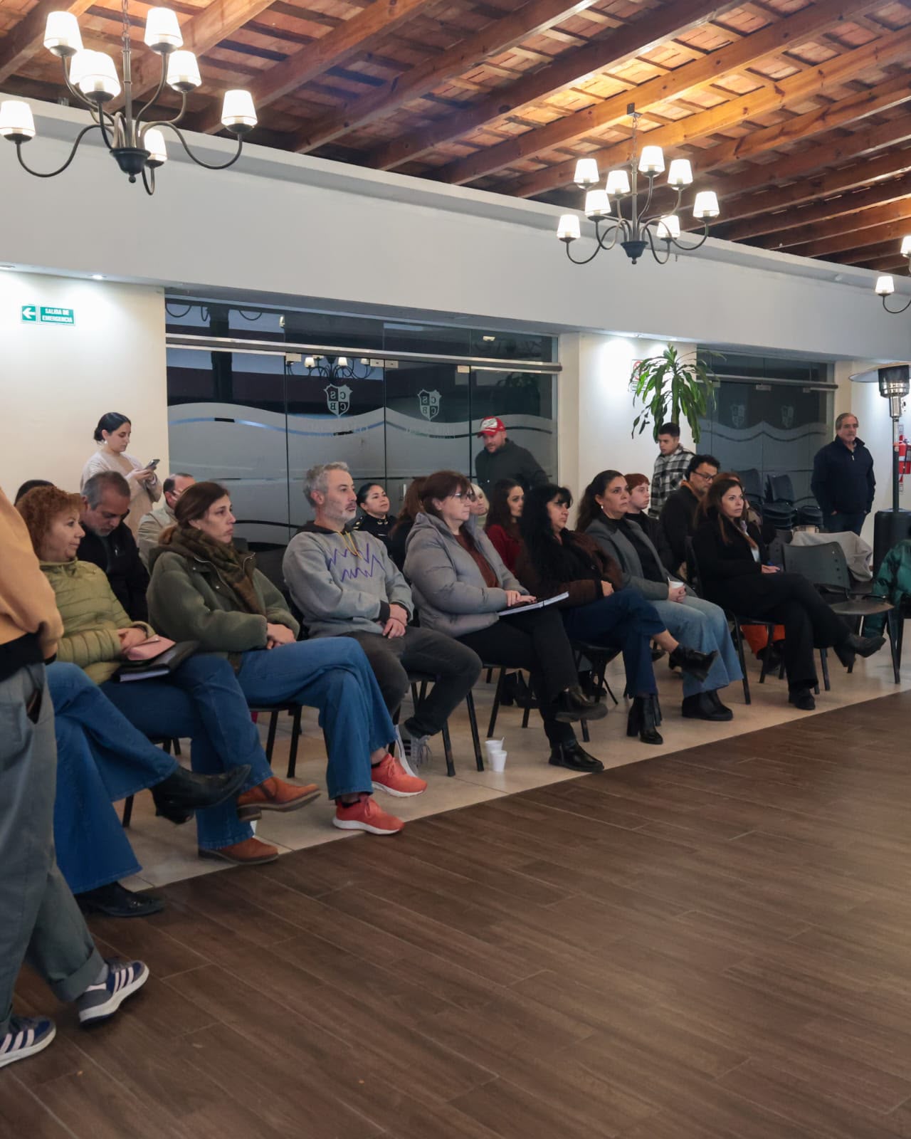1008619460.jpg SE REALIZÓ UNA JORNADA DE CAPACITACIÓN EN LEY MICAELA PARA FUNCIONARIOS Y FUNCIONARIAS MUNICIPALES