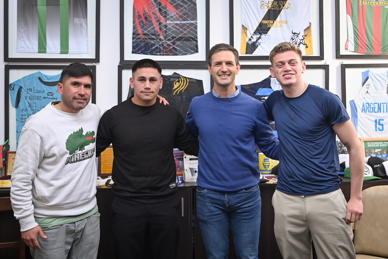 ORGULLO SANVICENTINO: MANTEGAZZA RECIBIÓ A LOS DEPORTISTAS QUE REPRESENTARÁN AL PAÍS EN EL MUNDIAL DE KICKBOXING EN COLOMBIA