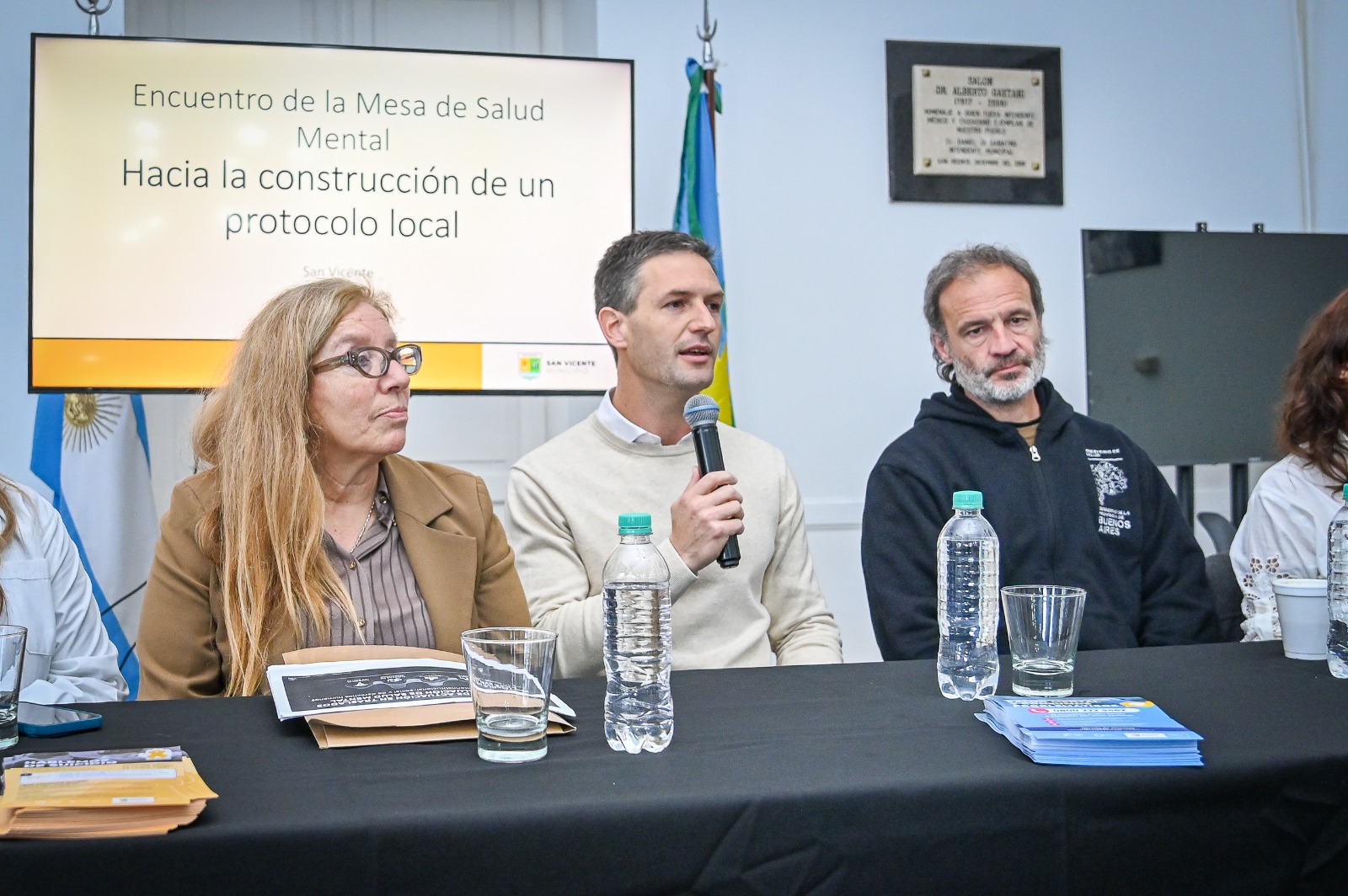San Vicente impulsa una mesa interinstitucional para fortalecer la atención en salud mental