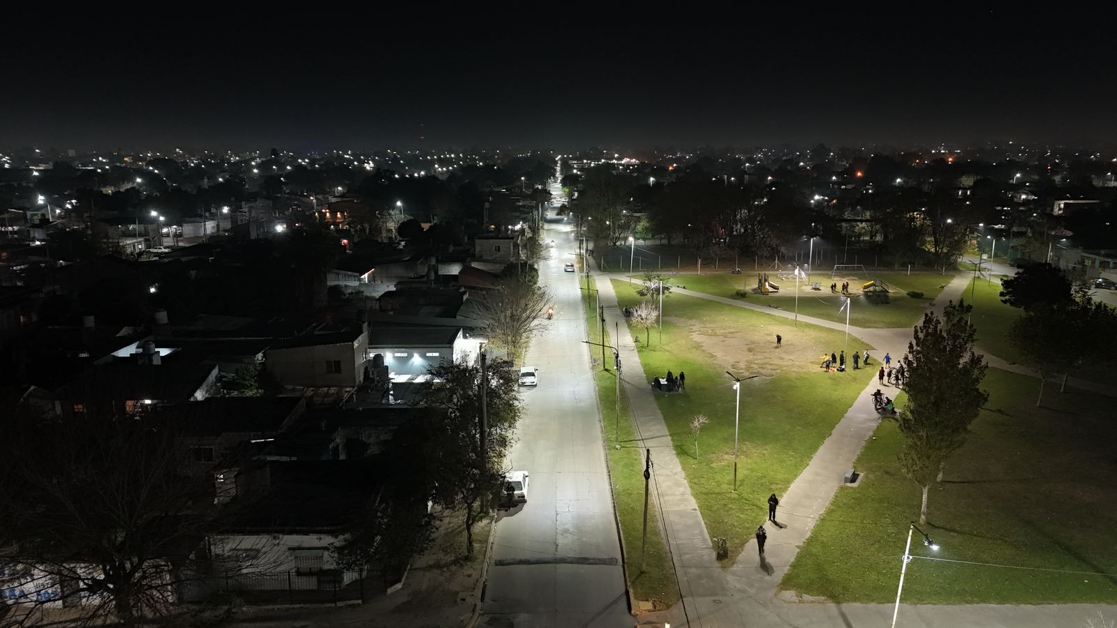 Presidente Perón: La gestión de Blanca Cantero continúa la modernización del alumbrado público con tecnología LED