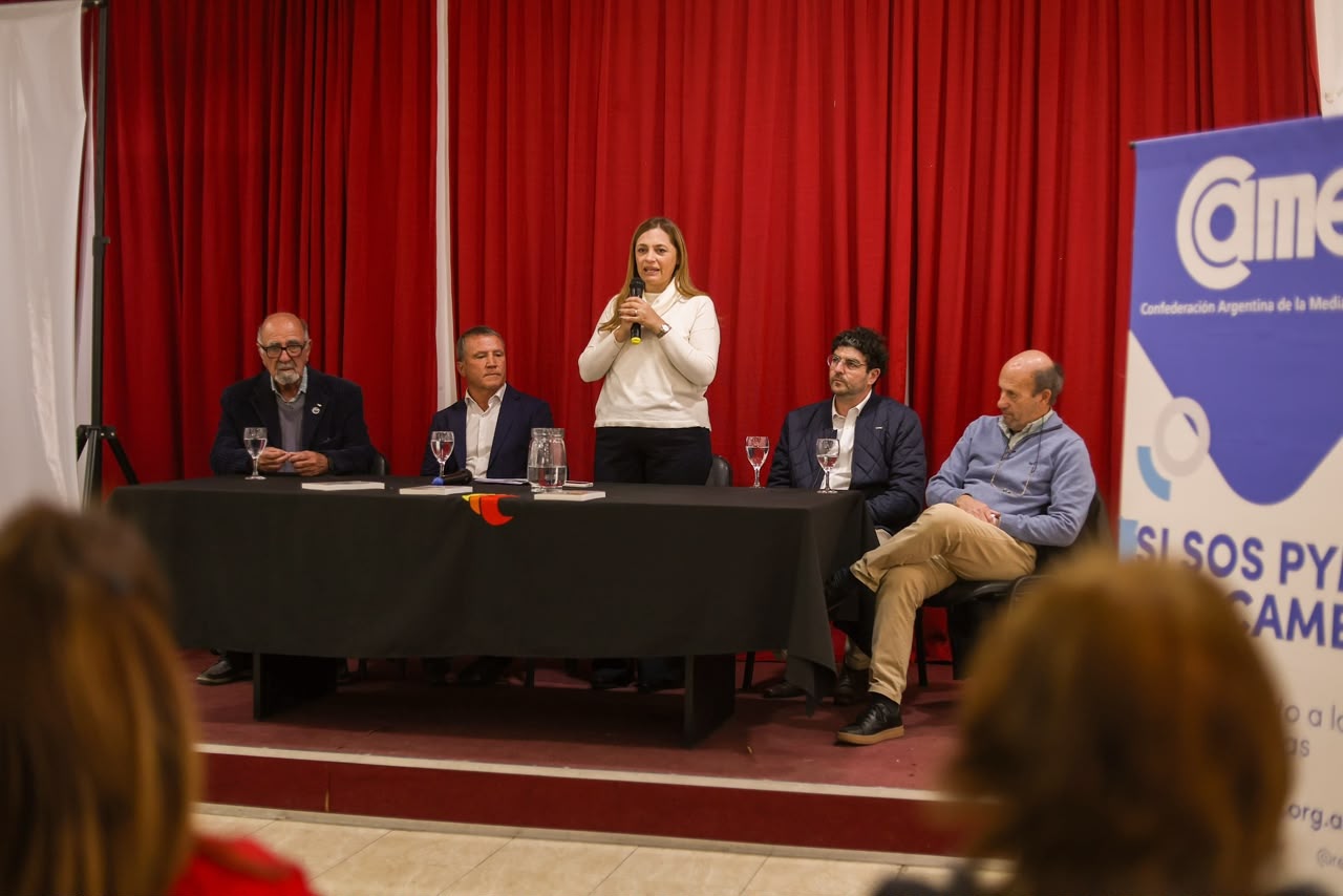 teresitaaaa.jpg Junto a las cámaras empresariales, Teresita Madera impulsó un espacio de formación para pymes