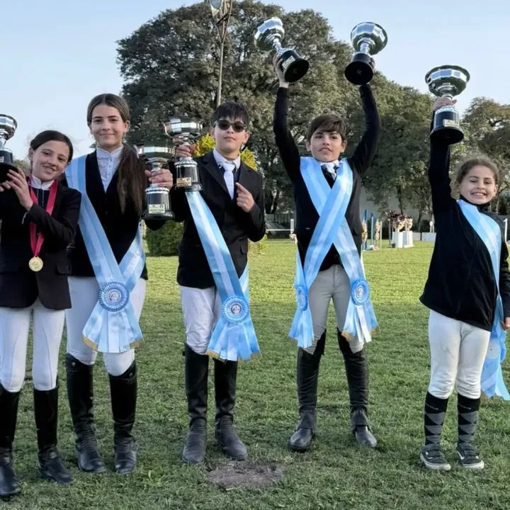 La Custodia Ecuestre representará a Santiago del Estero en el Campeonato Federal de Salto en Córdoba