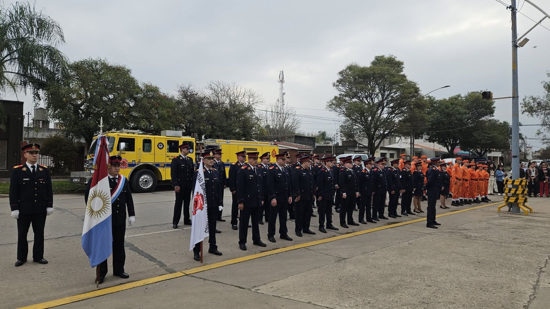 Bomberos Voluntarios de Bell Ville incorporó una nueva unidad de traslado para emergencias