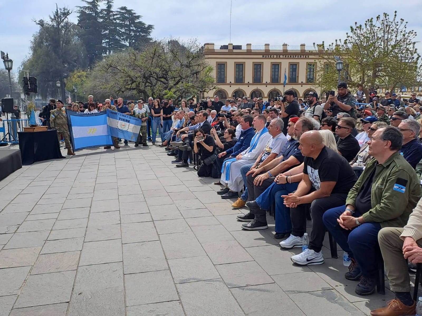 Primera Peregrinación de Veteranos de Malvinas en Luján