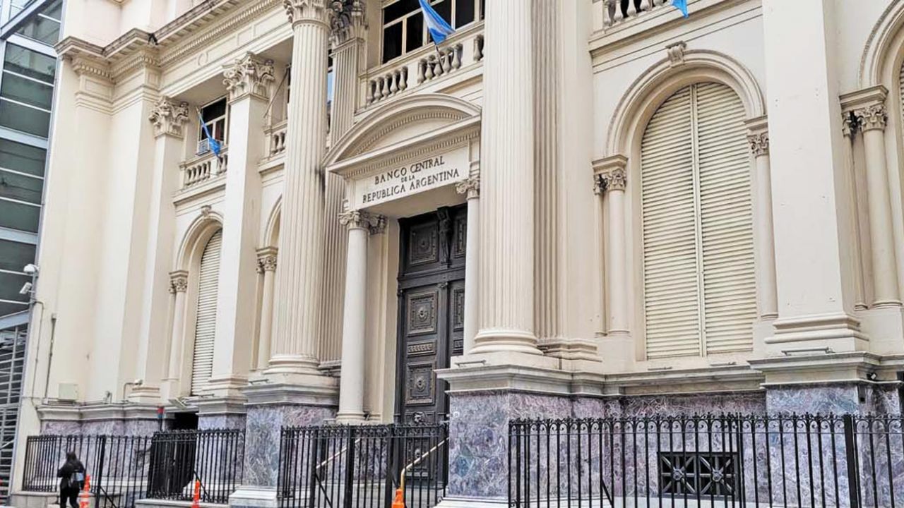 El Banco Central empezó octubre con compras y las reservas subieron más de u$s2.000 millones