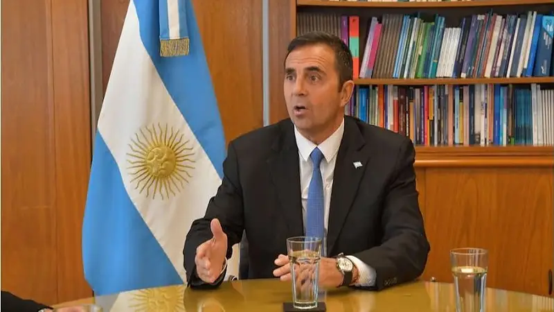 Fracasó la reunión que define la suba del salario mínimo y el Gobierno volvió a cargar contra los sindicatos