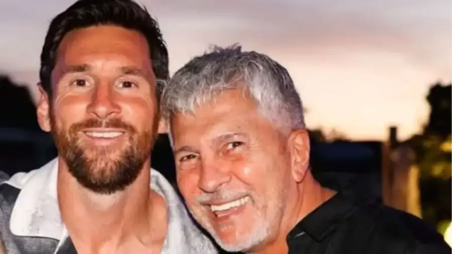 1783602034399-9pwjgr.webp Lionel Messi arribará a Rosario después de las 20 para despedir a su padre