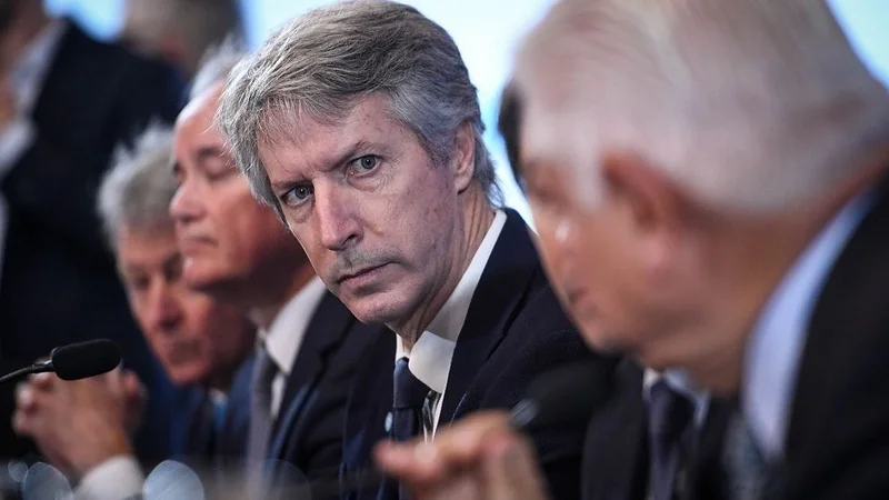Santiago Bausili dijo que no tiene una «proyección de corrida» para 2027, pero detalló herramientas del BCRA en caso de que ocurra