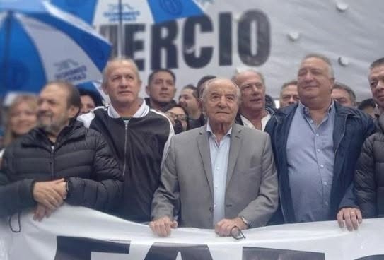 Día del Empleado de comercio: Confirman que no será laborable el lunes 28