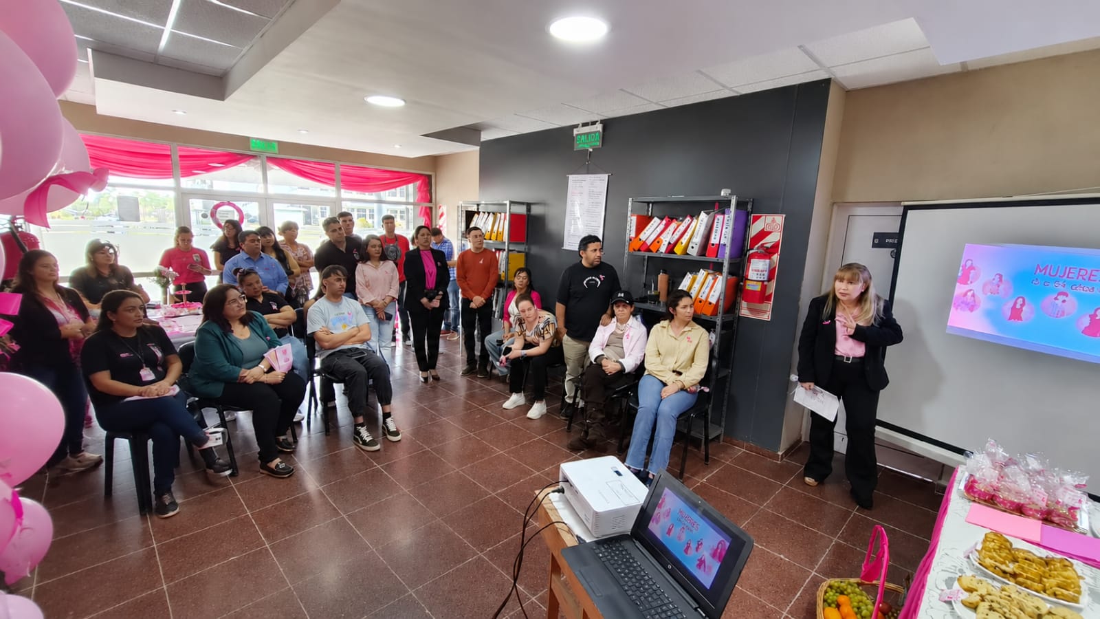 El Centro de Promoción de la Salud de la UNaF organizó una jornada sobre prevención del cáncer de mama