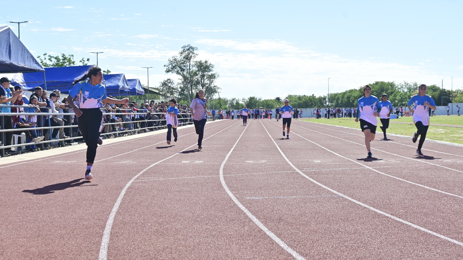 Juegos Evita Formoseños: El Atletismo Adaptado cerró su competencia en el Parque Acuático