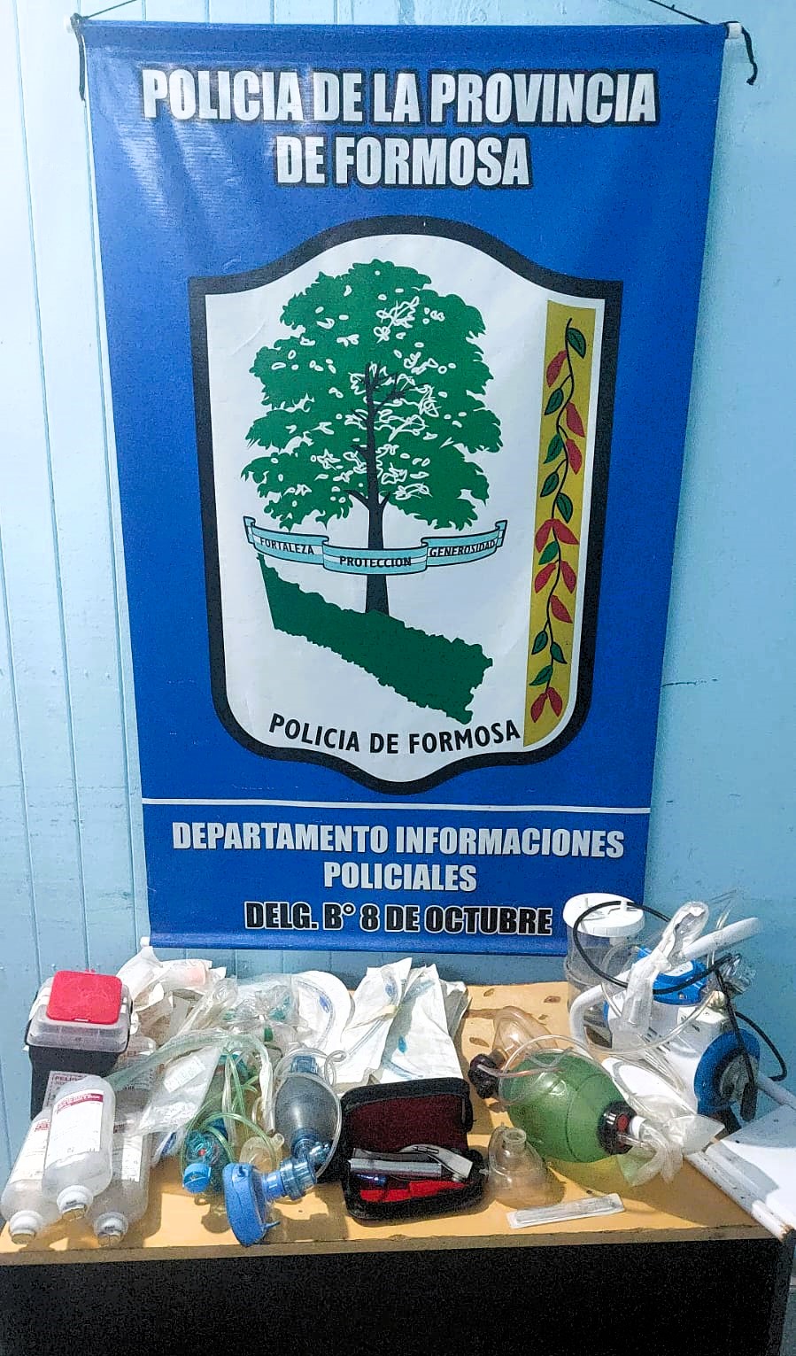 Barrio 8 de Octubre: La Policía recuperó equipamientos de una ambulancia y aprehendió a uno de los presuntos autores