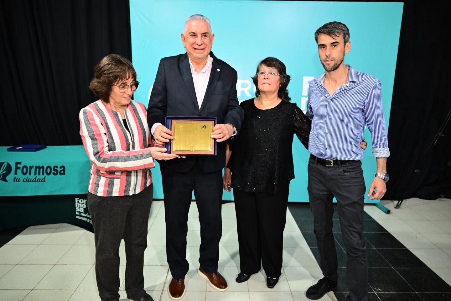 El municipio distinguió a Occello y Anchea, pilares históricos de la educación técnica formoseña