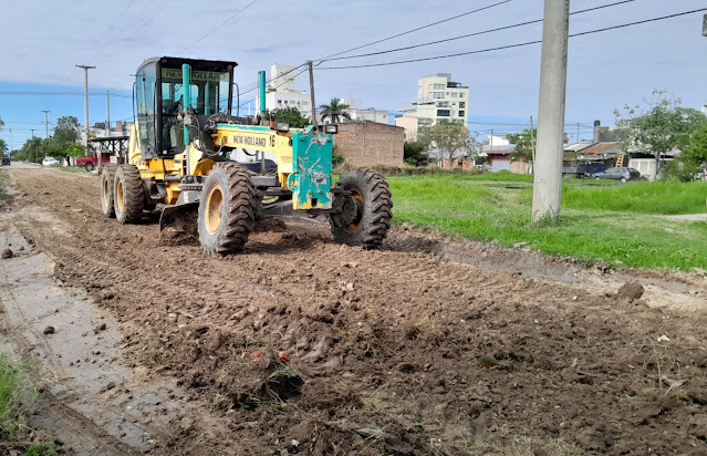 El municipio comenzó la semana trabajando en el mejoramiento de calles