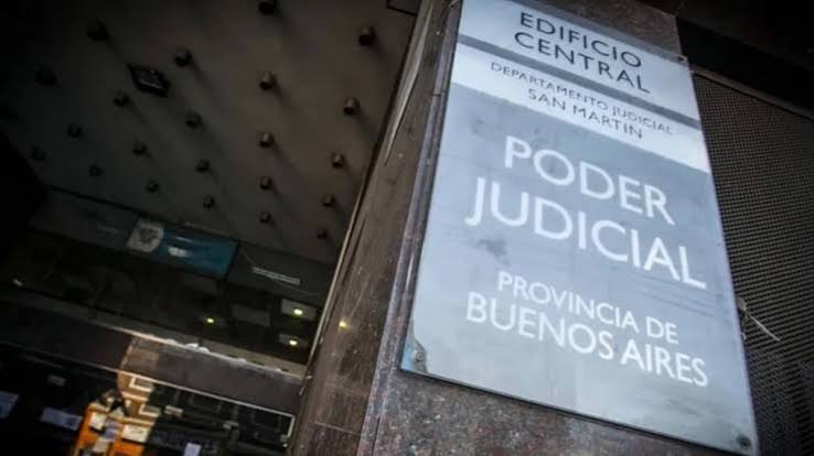 Condenaron a 19 expolicías bonaerenses por extorsionar a narcos y quedarse con droga