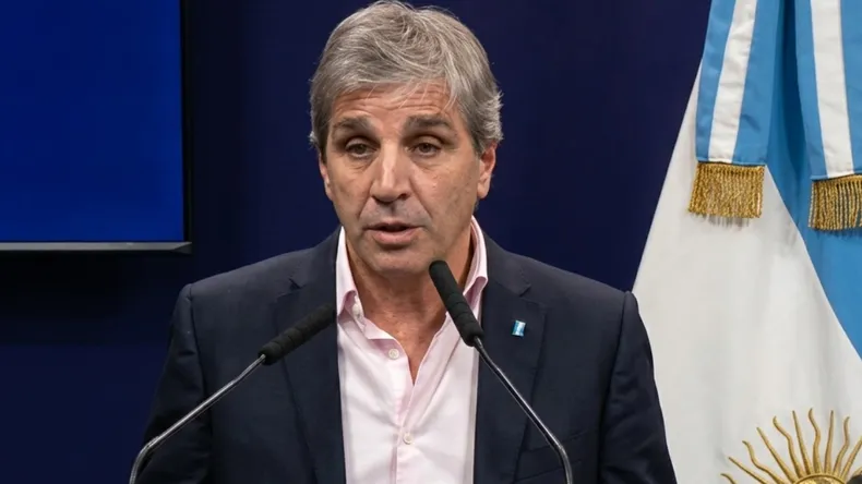 Luis Caputo brindará una conferencia de prensa para anunciar nuevas medidas económicas