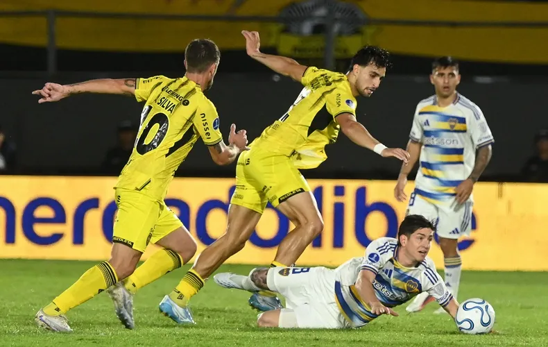 Boca no dejó dudas y pisó fuerte en Paraguay: goleó 4-0 a Recoleta y clasificó a los cuartos de final de la Copa Sudamericana