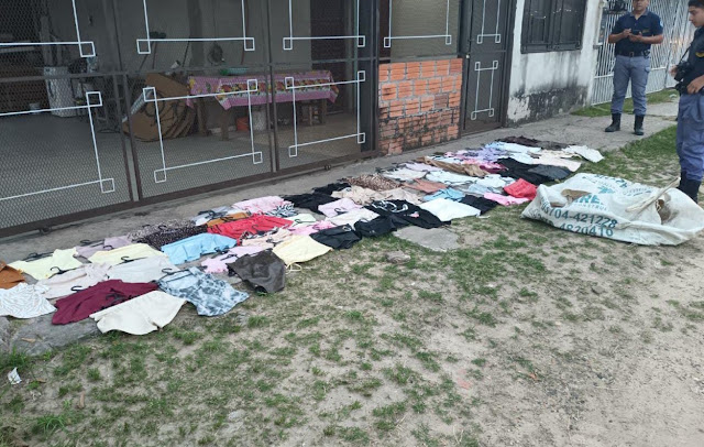 Detuvieron a un hombre involucrado en dos causas y recuperaron prendas de vestir