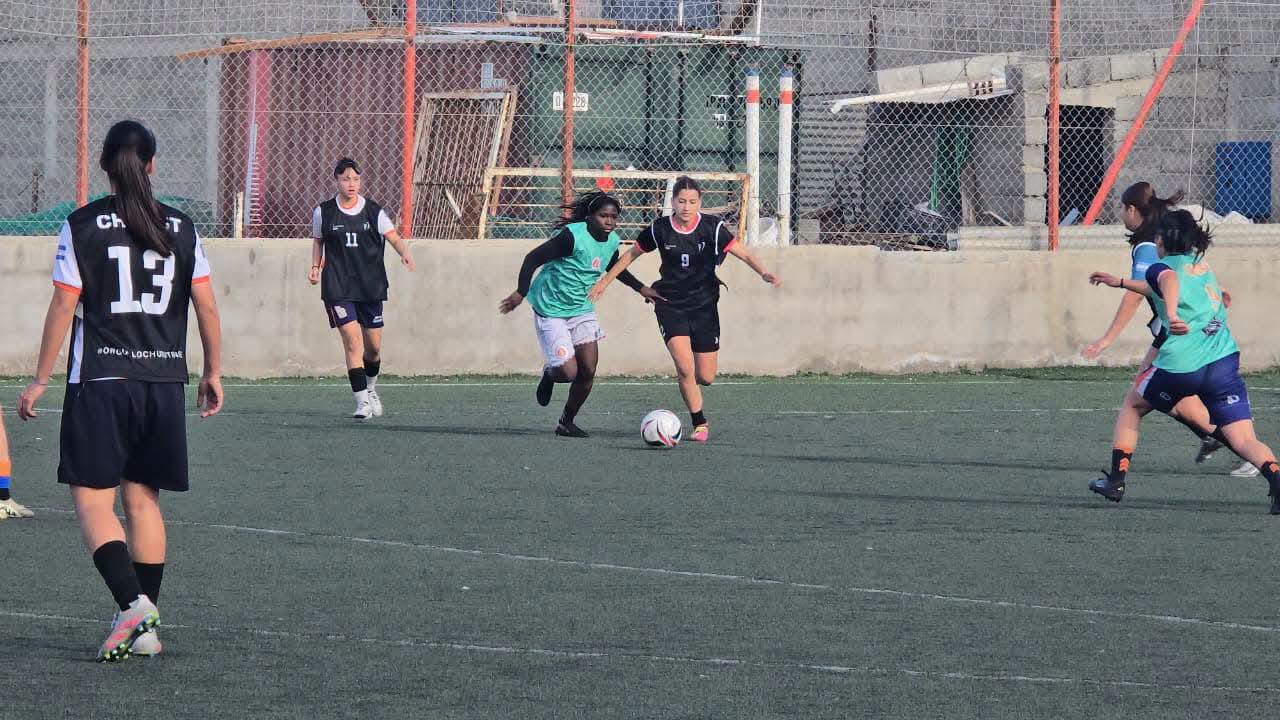 El fútbol femenino Sub-17 concentra en Rawson pensando en la Araucanía