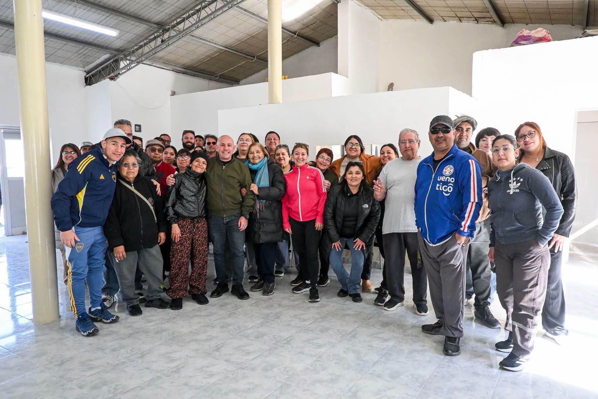 OPTIMIZAMOS LAS INSTALACIONES DE LA ASOCIACIÓN VECINAL DEL BARRIO AGUSTÍN PUJOL