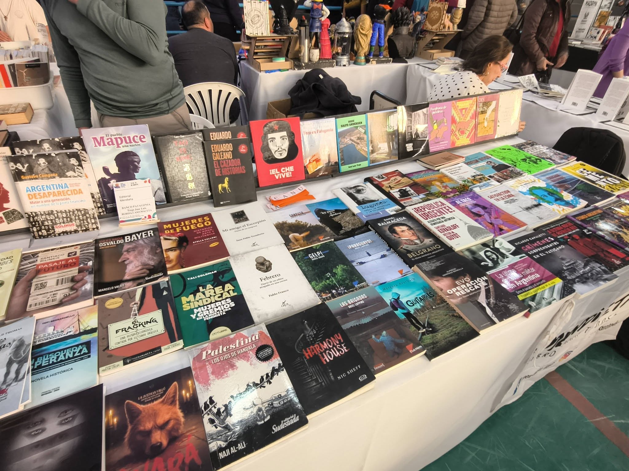 UPCN Seccional Chubut DELEGACIÓN PUERTO MADRYN V EDICIÓN DE LA FERIA MUNICIPAL DEL LIBRO