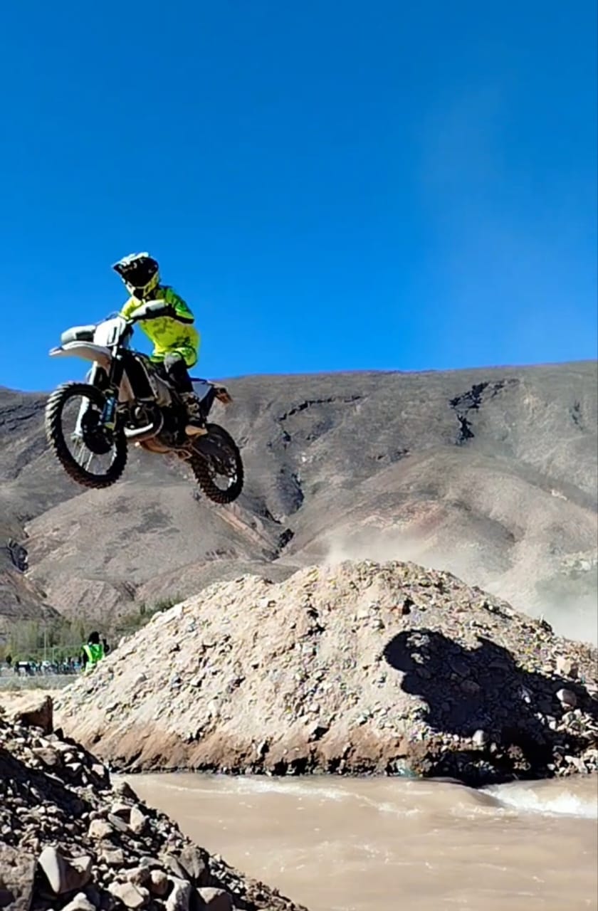 Por primera vez en Tilcara hubo una carrera de Motocross
