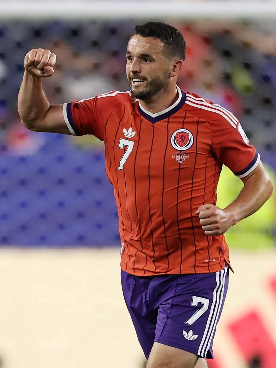 Escocia vence a Haití y es líder del Grupo C