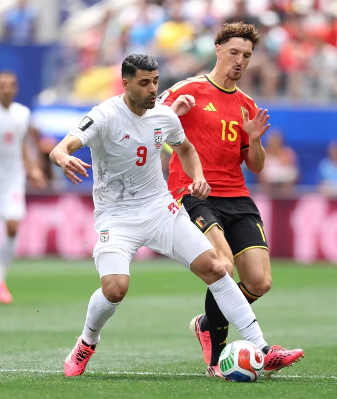 Bélgica y RI de Irán igualaron sin goles y se jugarán la clasificación en la última jornada