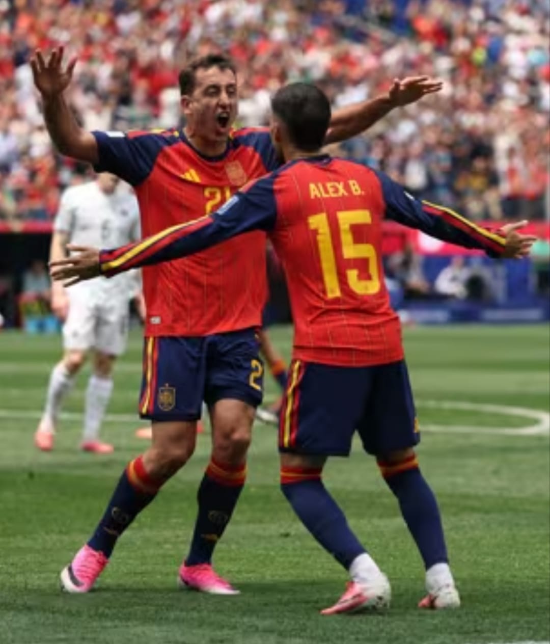 España impuso su juego y goleó a Austria