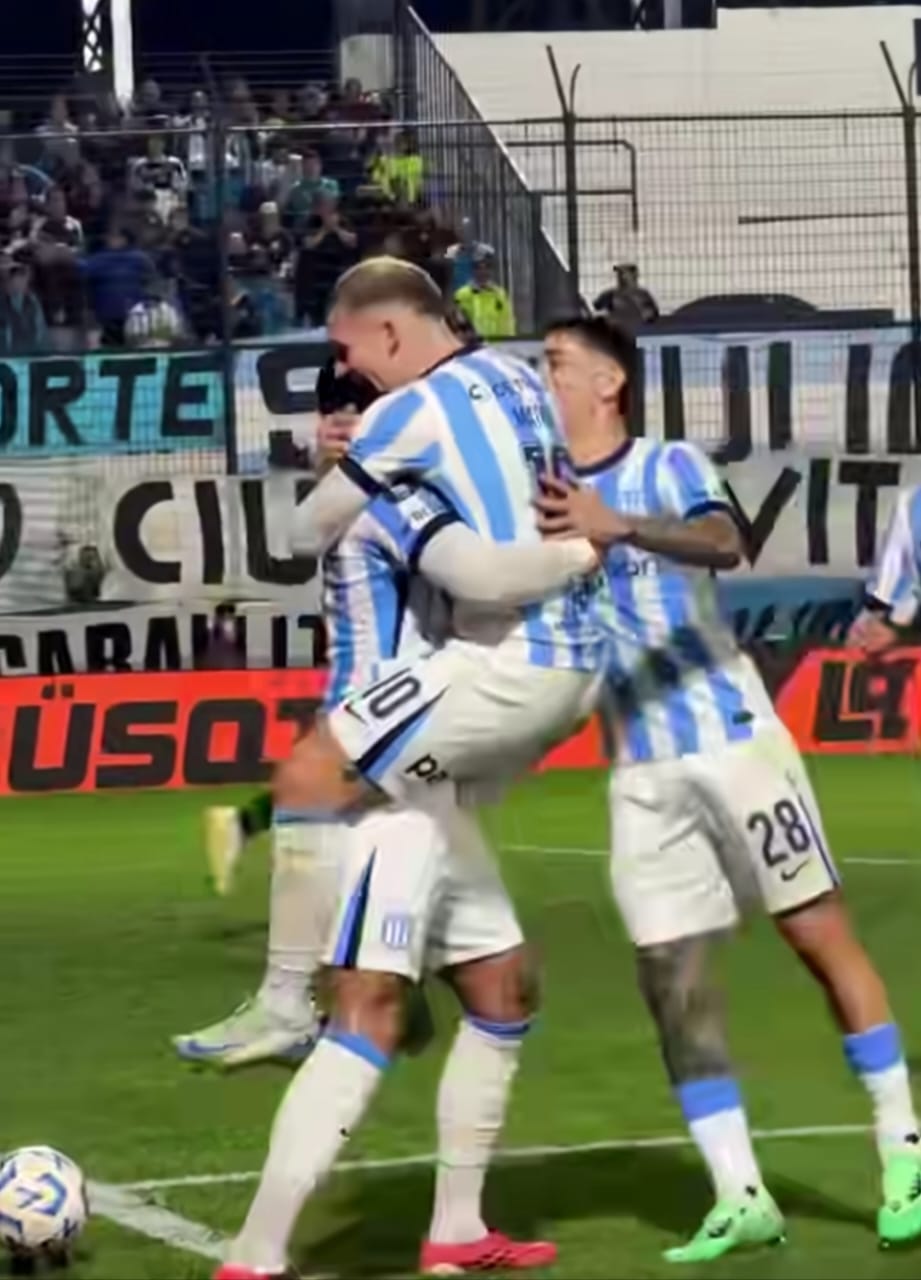 A Octavos de Final con técnico nuevo y con una goleada