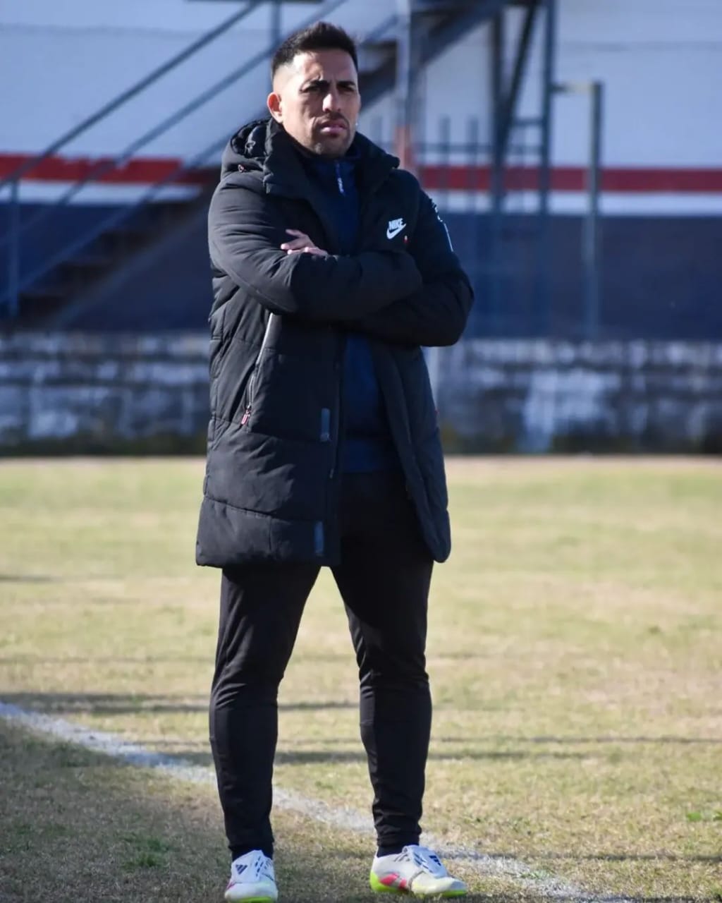«Han llegado cuatro jugadores nuevos y vamos a tratar de cerrar 3 refuerzos más»