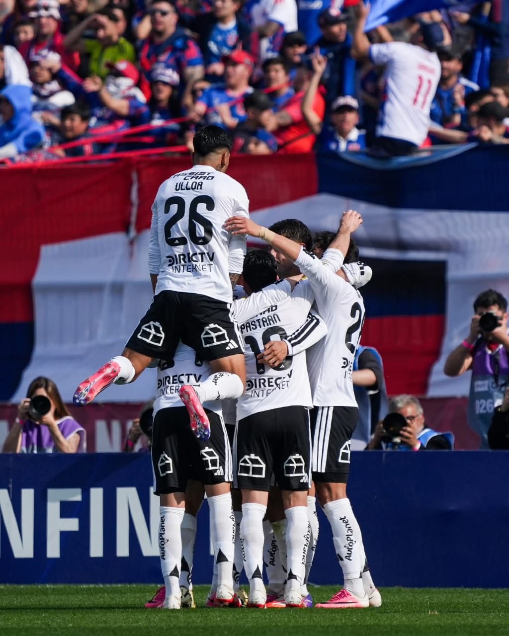 Colo Colo venció a la U en el Superclásico 200 y se encamina a su estrella 35